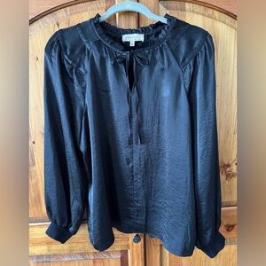 PHILOSOPHY  V neck Black Satin Shirt Size L
With Pleated shoulder detail.